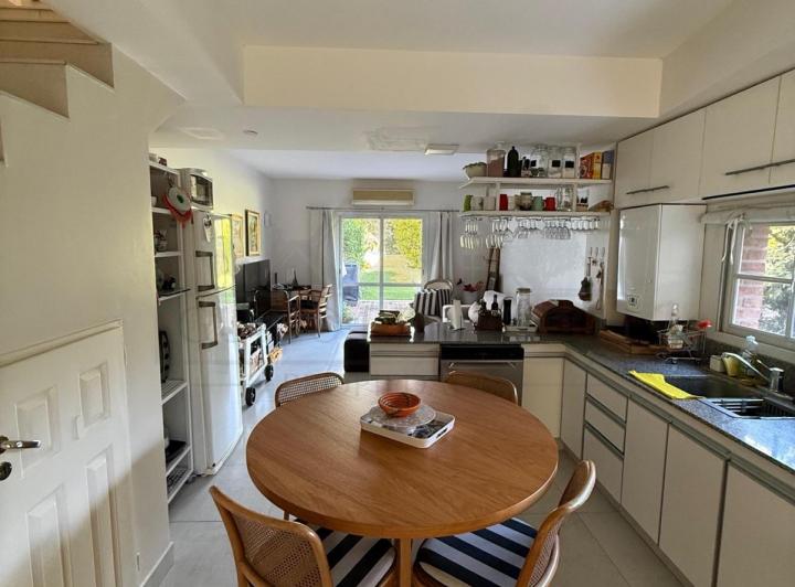 Departamento · 78m² · 3 Ambientes · 1 Cochera