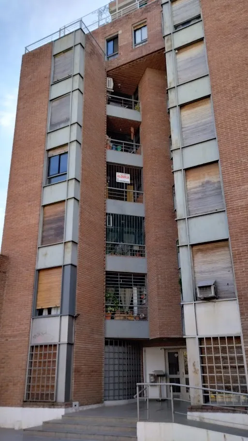 ALBERDI - DEAN FUNES 1244 Departamento 1 Dormitorio - Balcón