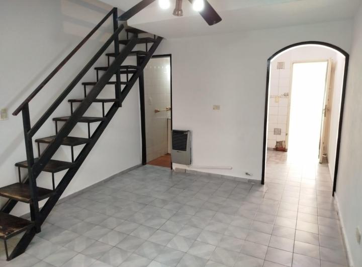 Departamento · 50m² · 4 Ambientes · 1 Cochera