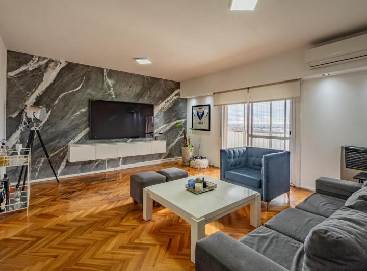 Departamento · 70m² · 3 Ambientes · 1 Cochera