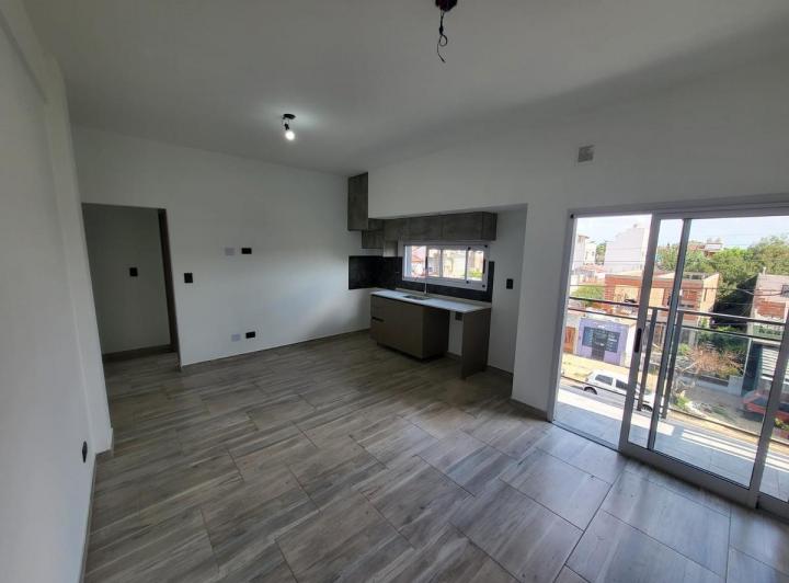 Departamento · 40m² · 2 Ambientes · 1 Cochera