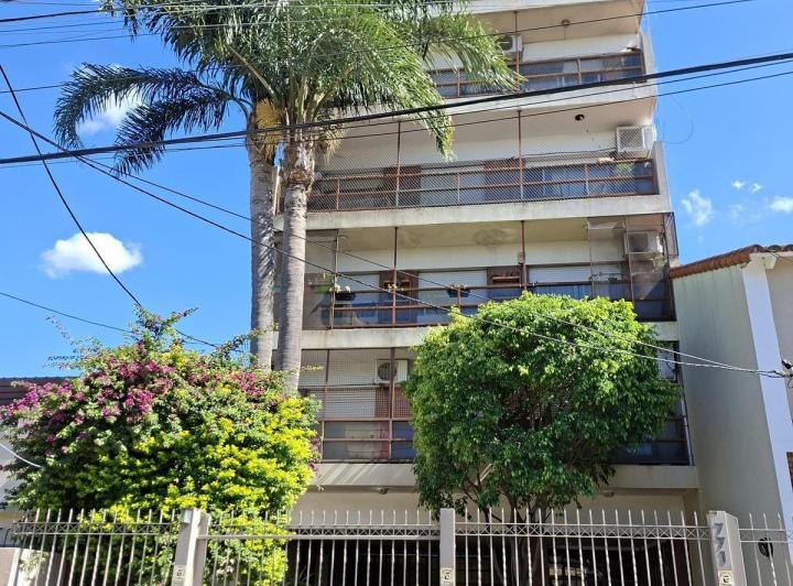 Departamento · 90m² · 4 Ambientes · 1 Cochera