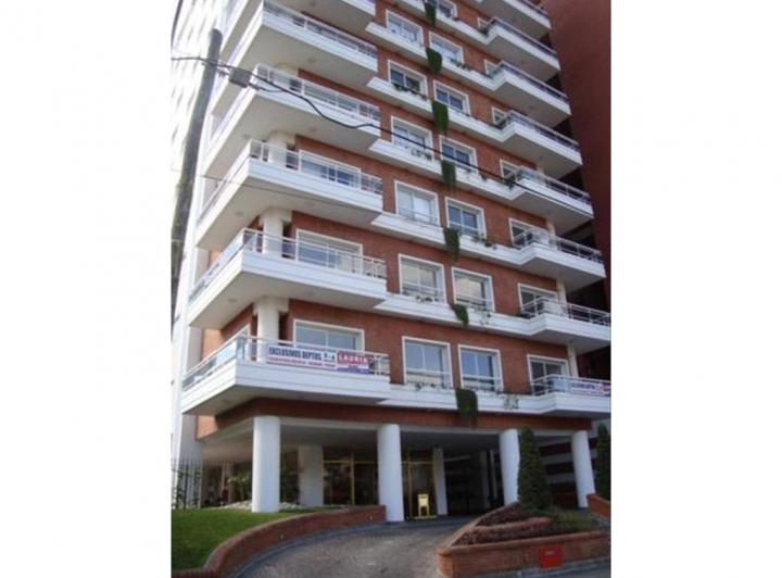 Departamento · 120m² · 4 Ambientes · 1 Cochera