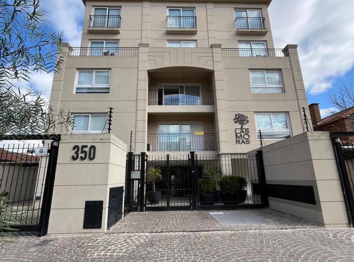 Departamento · 50m² · 2 Ambientes · 1 Cochera