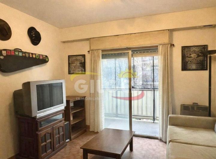 Departamento · 70m² · 3 Ambientes · 1 Cochera