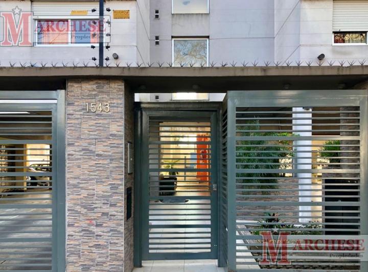 Departamento · 40m² · 2 Ambientes · 1 Cochera