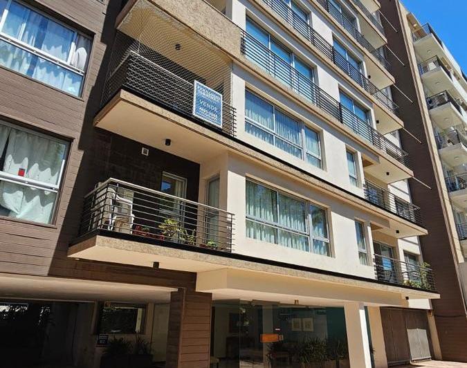 Departamento · 65m² · 3 Ambientes · 2 Cocheras