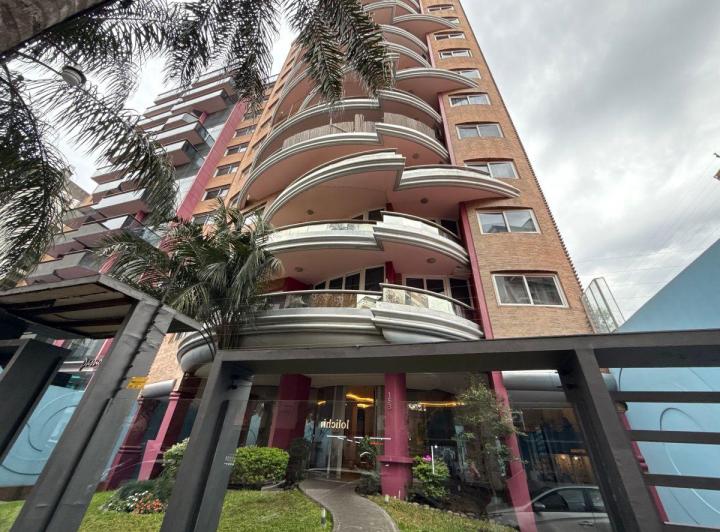 Departamento · 90m² · 4 Ambientes · 1 Cochera