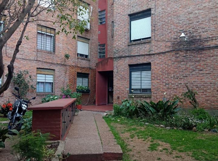 Departamento · 45m² · 3 Ambientes · 1 Cochera