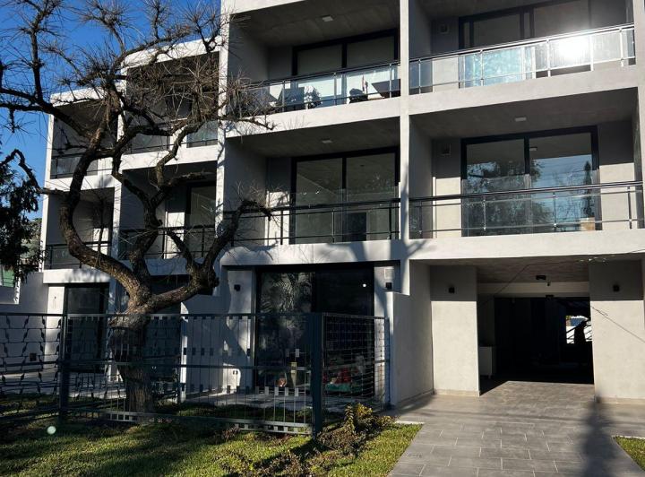 Departamento · 50m² · 2 Ambientes · 1 Cochera