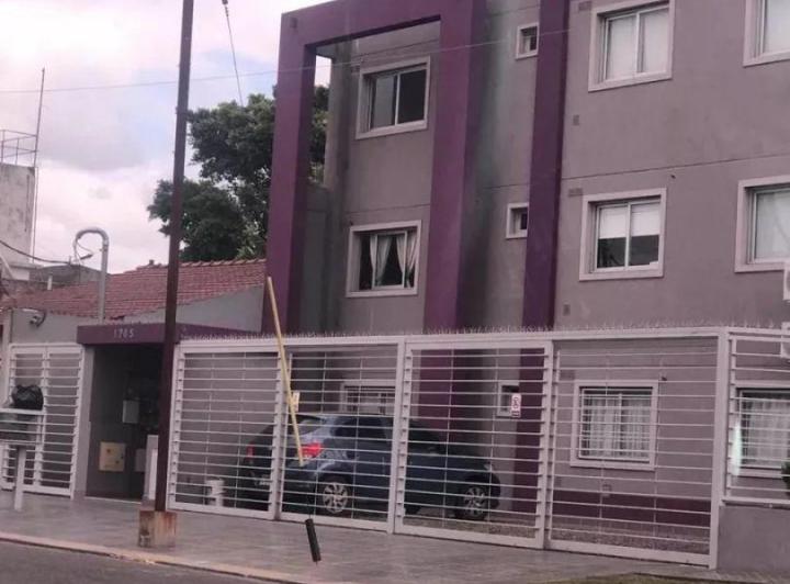 Departamento · 42m² · 2 Ambientes · 1 Cochera