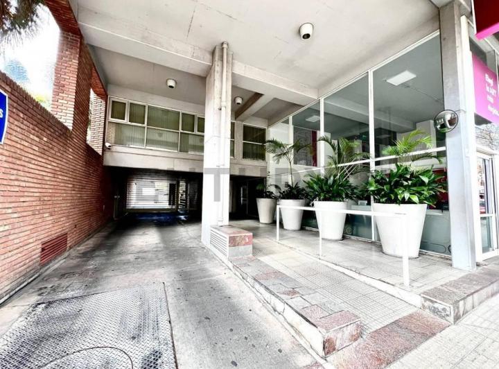 Departamento · 42m² · 2 Ambientes · 1 Cochera