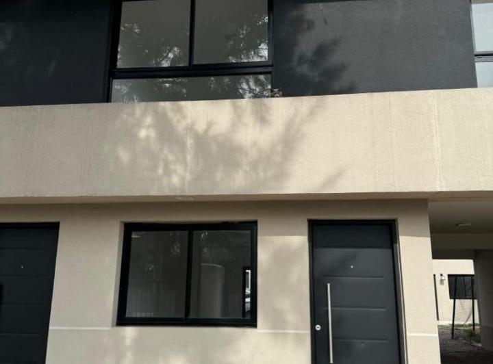 Departamento · 95m² · 4 Ambientes · 1 Cochera
