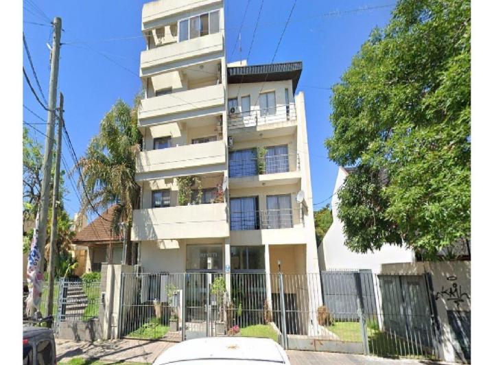 Departamento · 60m² · 2 Ambientes · 1 Cochera