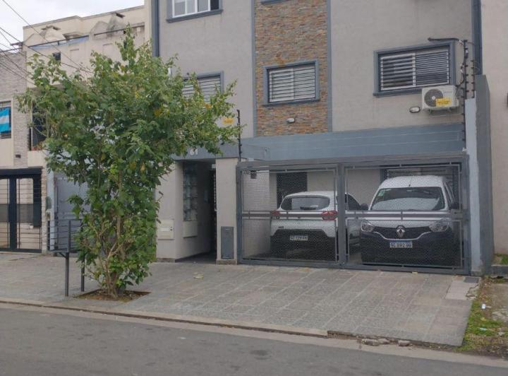 Departamento · 60m² · 2 Ambientes · 2 Cocheras