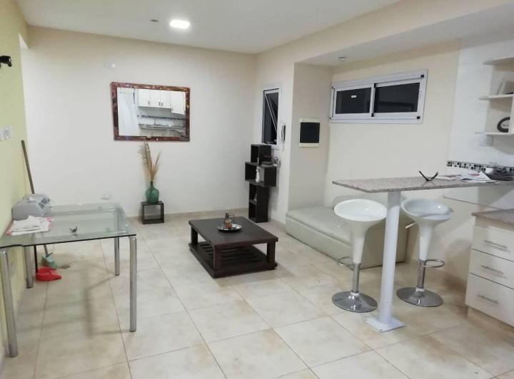 Departamento · 40m² · 2 Ambientes · 1 Cochera