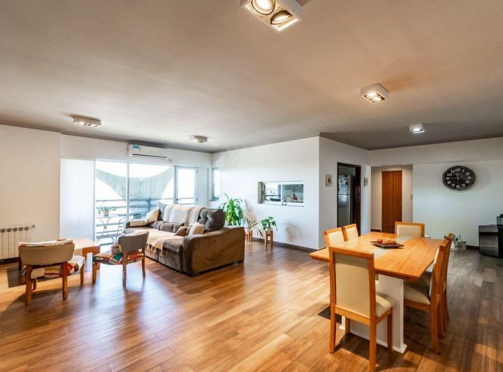 Departamento · 155m² · 4 Ambientes · 1 Cochera