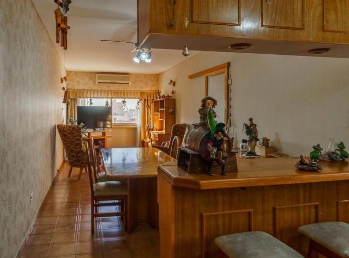 Departamento · 76m² · 4 Ambientes · 1 Cochera