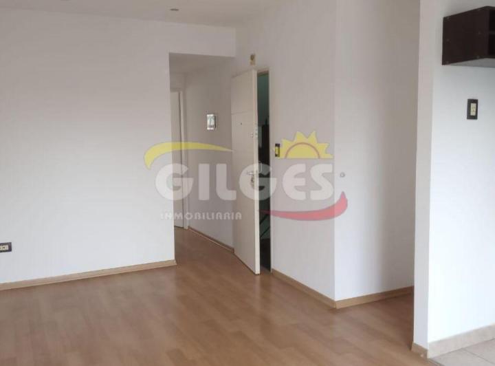 Departamento · 40m² · 2 Ambientes · 1 Cochera