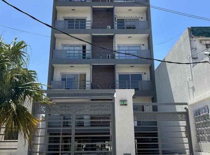 Departamento · 44m² · 2 Ambientes · 1 Cochera