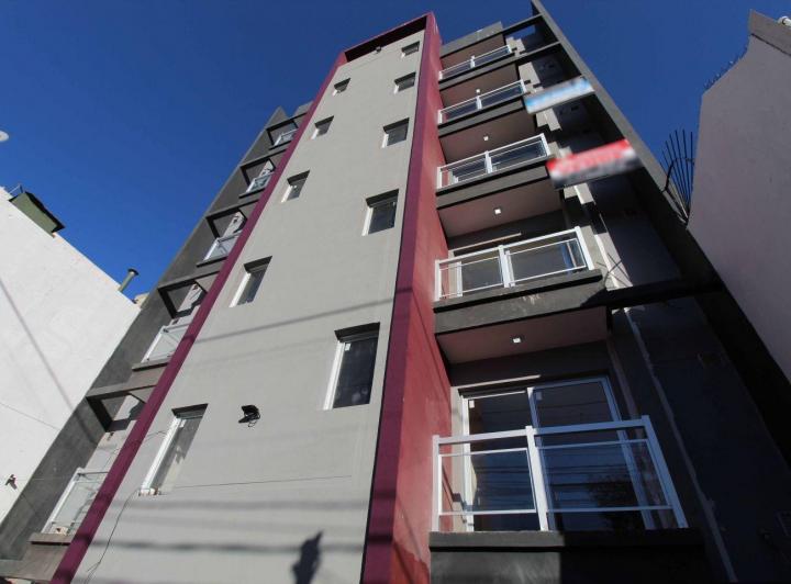 Departamento · 40m² · 2 Ambientes · 1 Cochera
