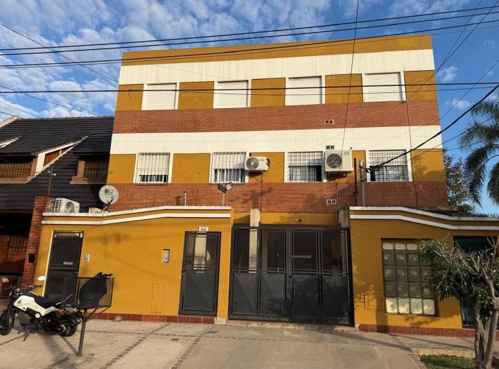 Departamento · 57m² · 3 Ambientes · 1 Cochera