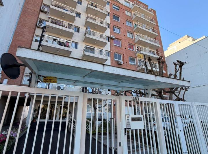 Departamento · 70m² · 3 Ambientes · 1 Cochera
