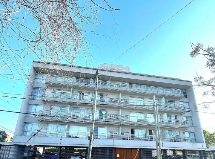 Departamento · 90m² · 4 Ambientes · 2 Cocheras