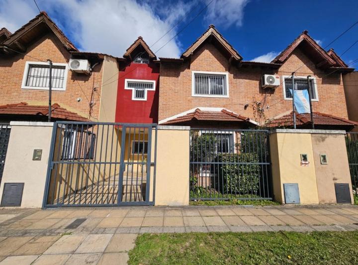 Departamento · 160m² · 4 Ambientes · 1 Cochera