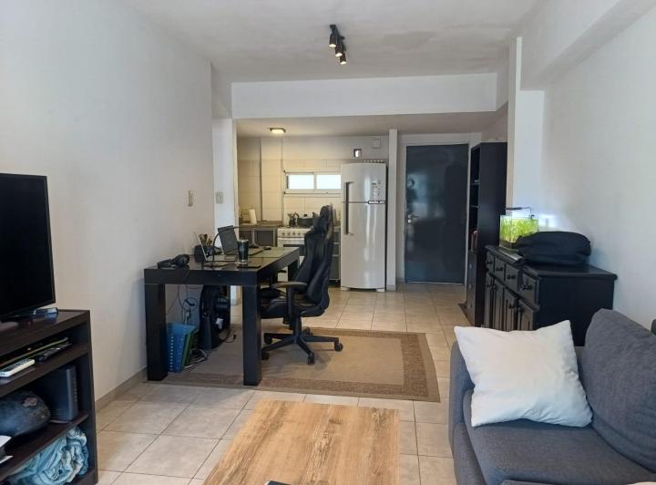 Departamento · 40m² · 2 Ambientes · 1 Cochera