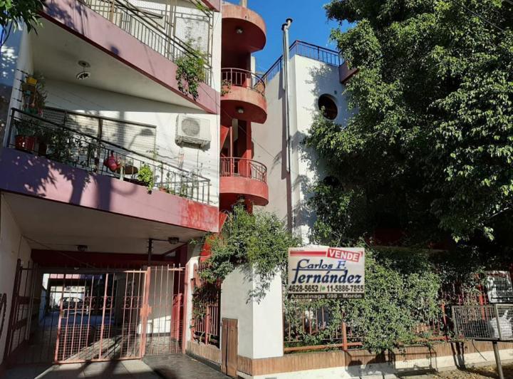 Departamento · 40m² · 2 Ambientes · 1 Cochera