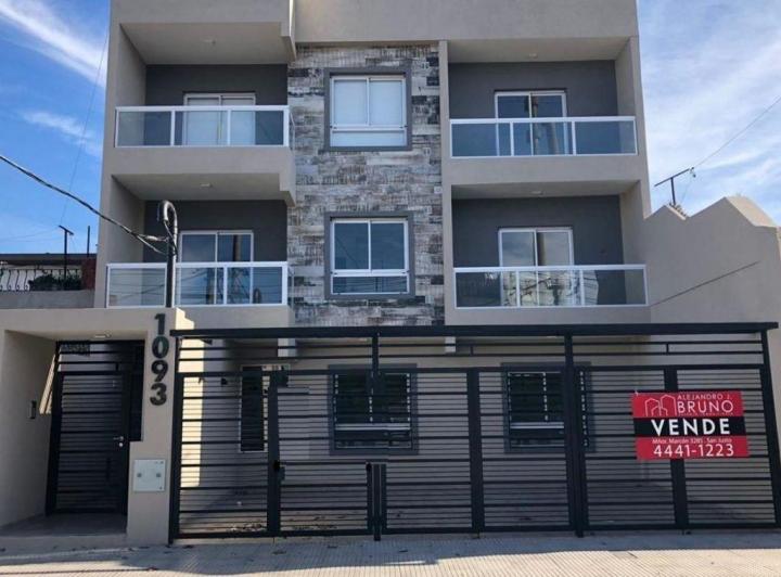 Departamento · 38m² · 2 Ambientes · 1 Cochera