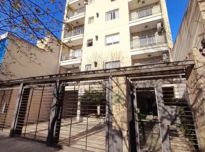 Departamento · 46m² · 2 Ambientes · 1 Cochera