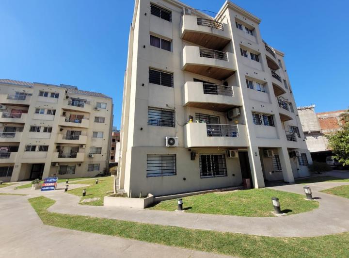 Departamento · 50m² · 3 Ambientes · 1 Cochera