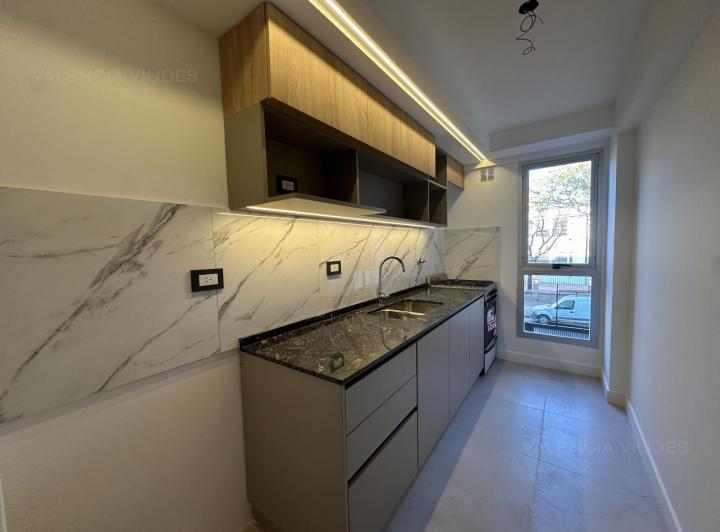 Departamento · 60m² · 2 Ambientes · 1 Cochera