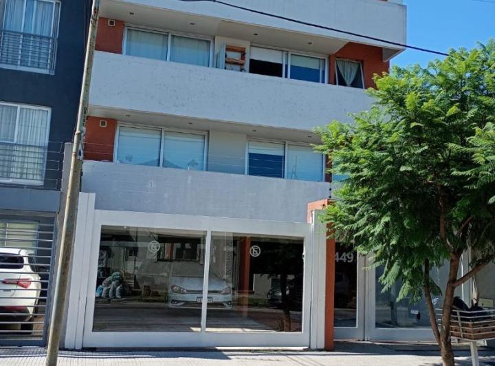 Departamento · 40m² · 2 Ambientes · 1 Cochera