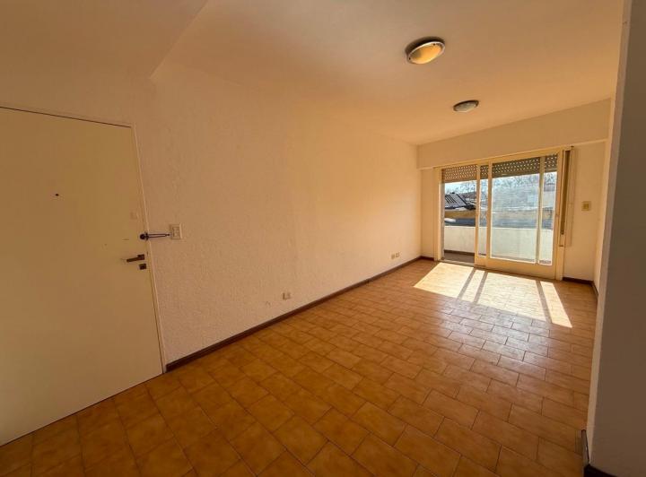 Departamento · 50m² · 3 Ambientes · 1 Cochera