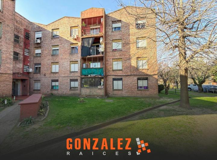 Departamento · 61m² · 4 Ambientes · 1 Cochera