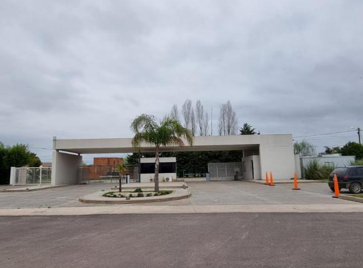 Terreno · 600m²