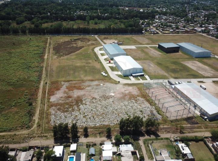 Terreno · 12200m²