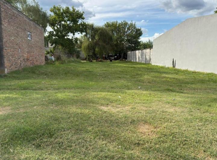 Terreno · 331m²