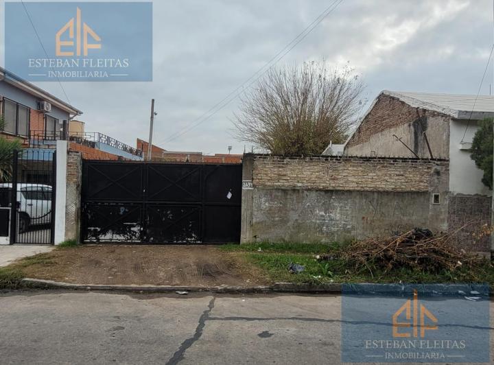 Terreno · 400m²
