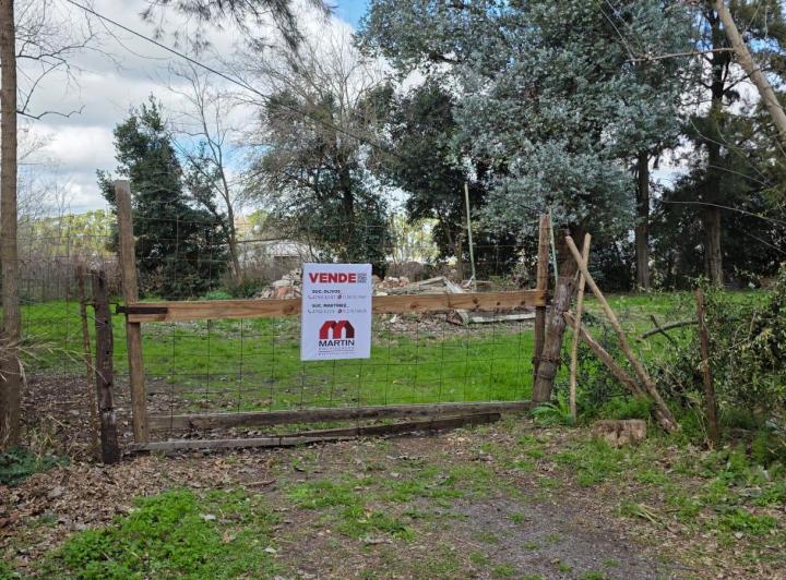 Terreno · 1104m²