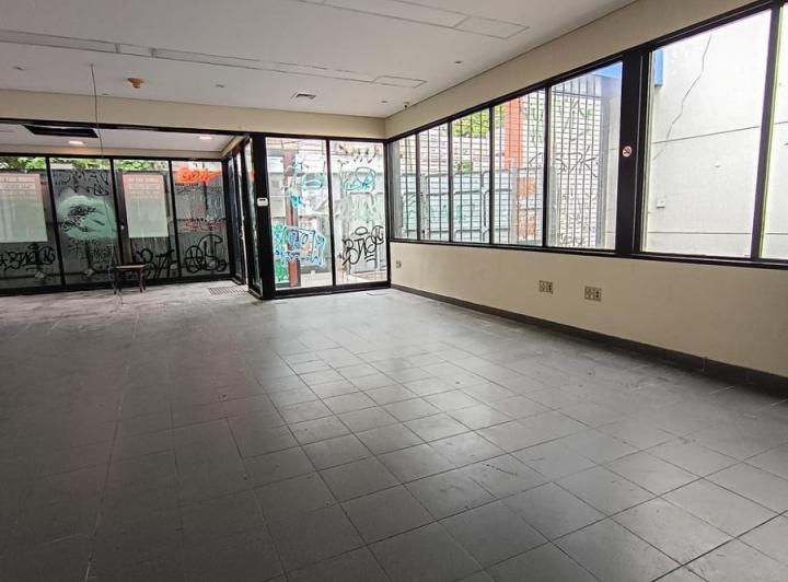 Terreno · 815m²