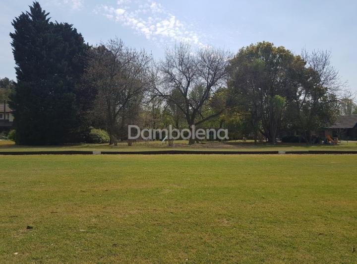 Terreno · 1520m²