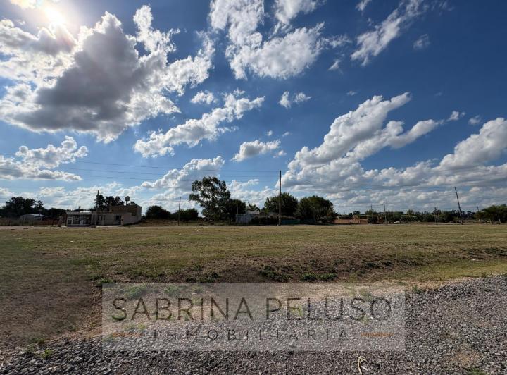 Terreno · 700m²