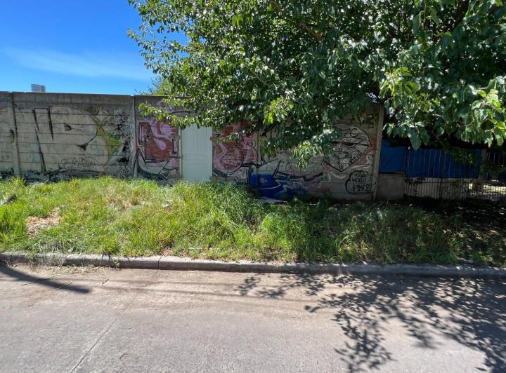 Terreno · 300m²