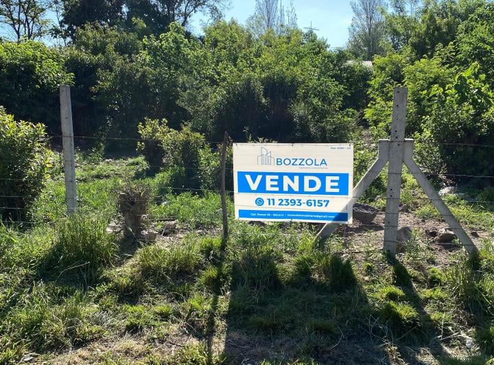 Terreno · 300m²