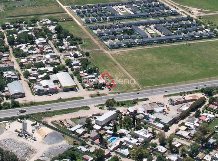Terreno · 371m²