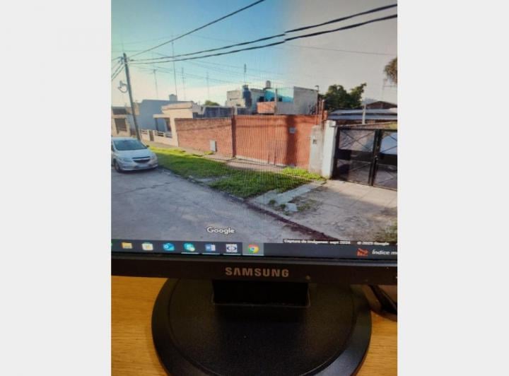 Terreno · 337m²